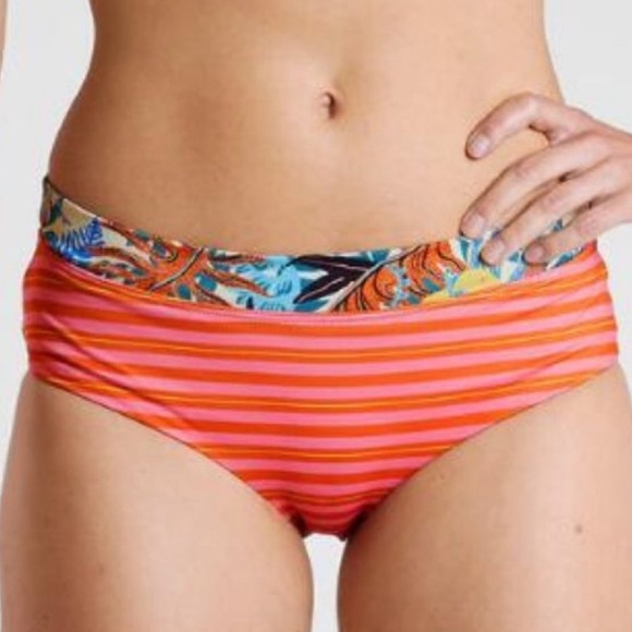 Patagonia Other - PATAGONIA Shell Seeker Swim Bottoms in Petra Pink